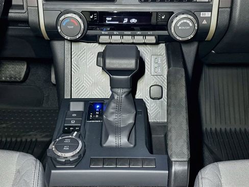 New 2026 Toyota Tacoma SR5 AWD/4WD image 11