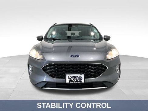 Used 2022 Ford Escape SEL w/ Equipment Group 302A AWD/4WD image 3