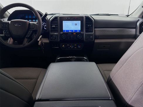 Used 2022 Ford F350 XLT w/ XLT Value Package image 21