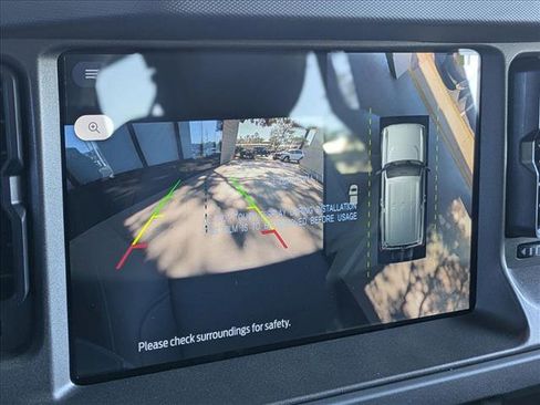 New 2025 Ford Bronco Badlands image 13