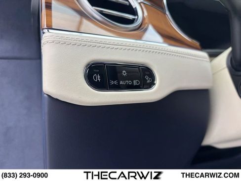 Used 2024 Bentley Continental GT V8 AWD/4WD image 63