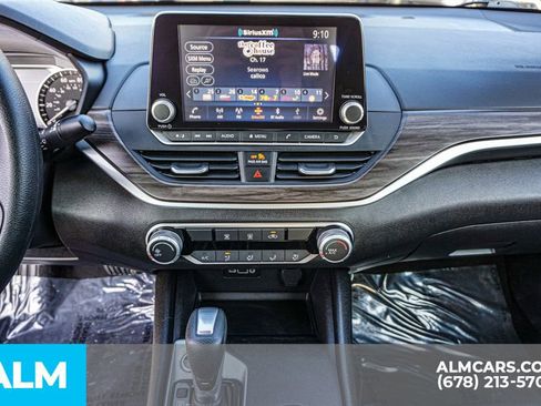 Used 2025 Nissan Altima 2.5 SV image 37