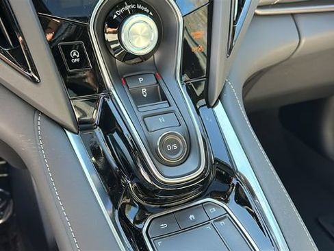 New 2026 Acura RDX SH-AWD image 18