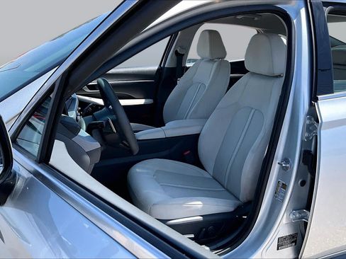 Used 2025 Hyundai Sonata SEL FWD image 8