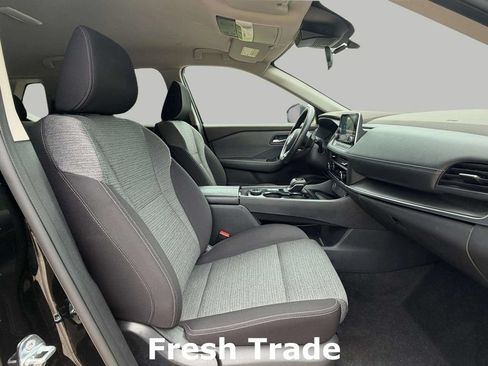 Used 2023 Nissan Rogue SV AWD/4WD image 11