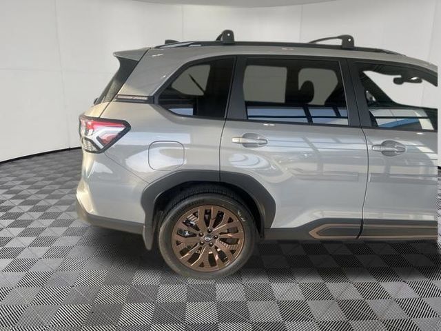 Used 2025 Subaru Forester Sport AWD/4WD image 10