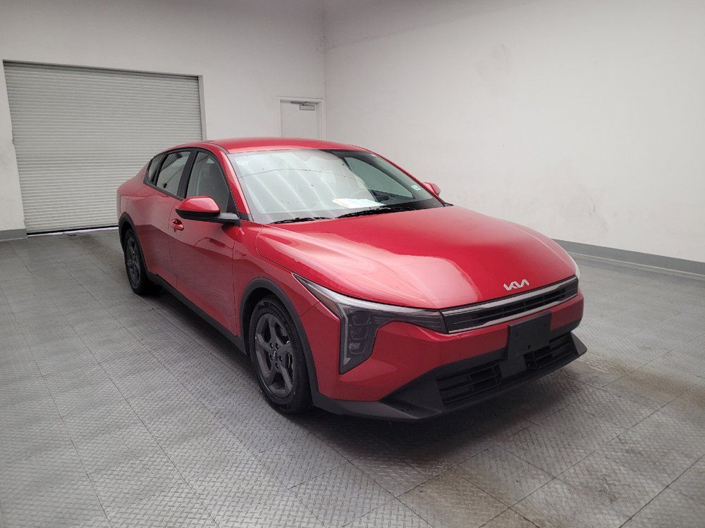 Used 2025 Kia K4 FWD image 13