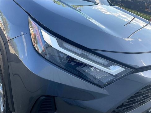 Used 2024 Toyota RAV4 XLE w/ Convenience Package image 33