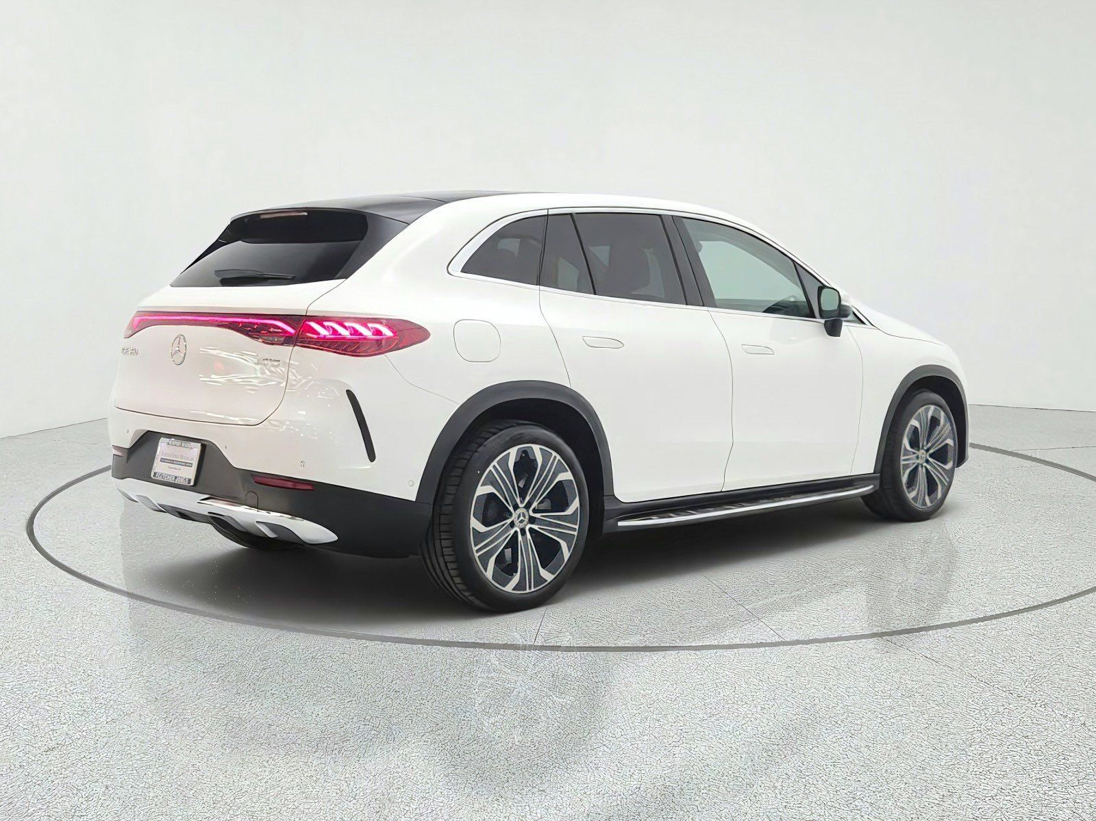 Used 2023 Mercedes-Benz EQE 350+ 4MATIC SUV image 5