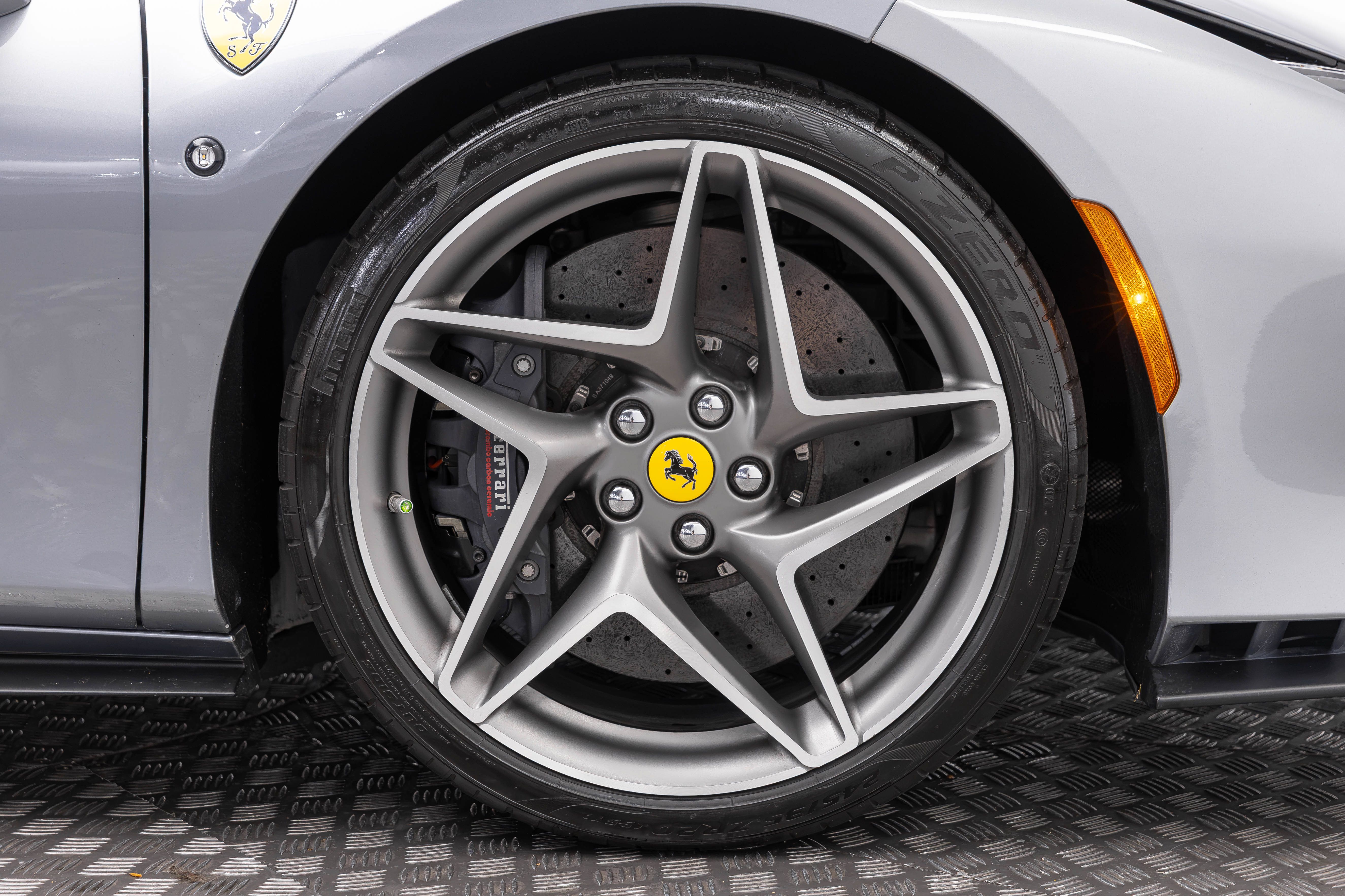 Used 2020 Ferrari F8 Tributo RWD image 57