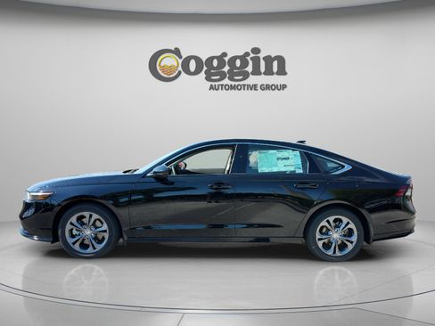 New 2026 Honda Accord EX-L image 2