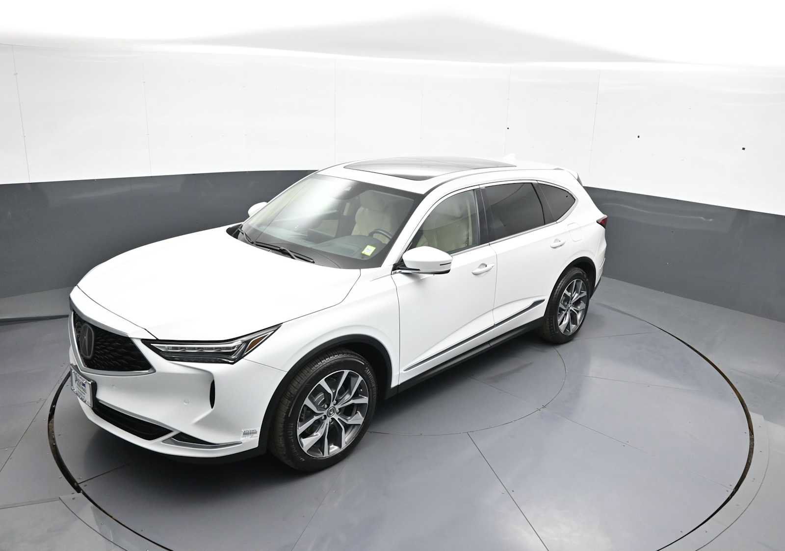 Certified 2024 Acura MDX w/ Technology Package AWD/4WD image 36