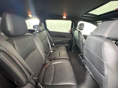 Used 2025 Honda Odyssey Sport-L image 43