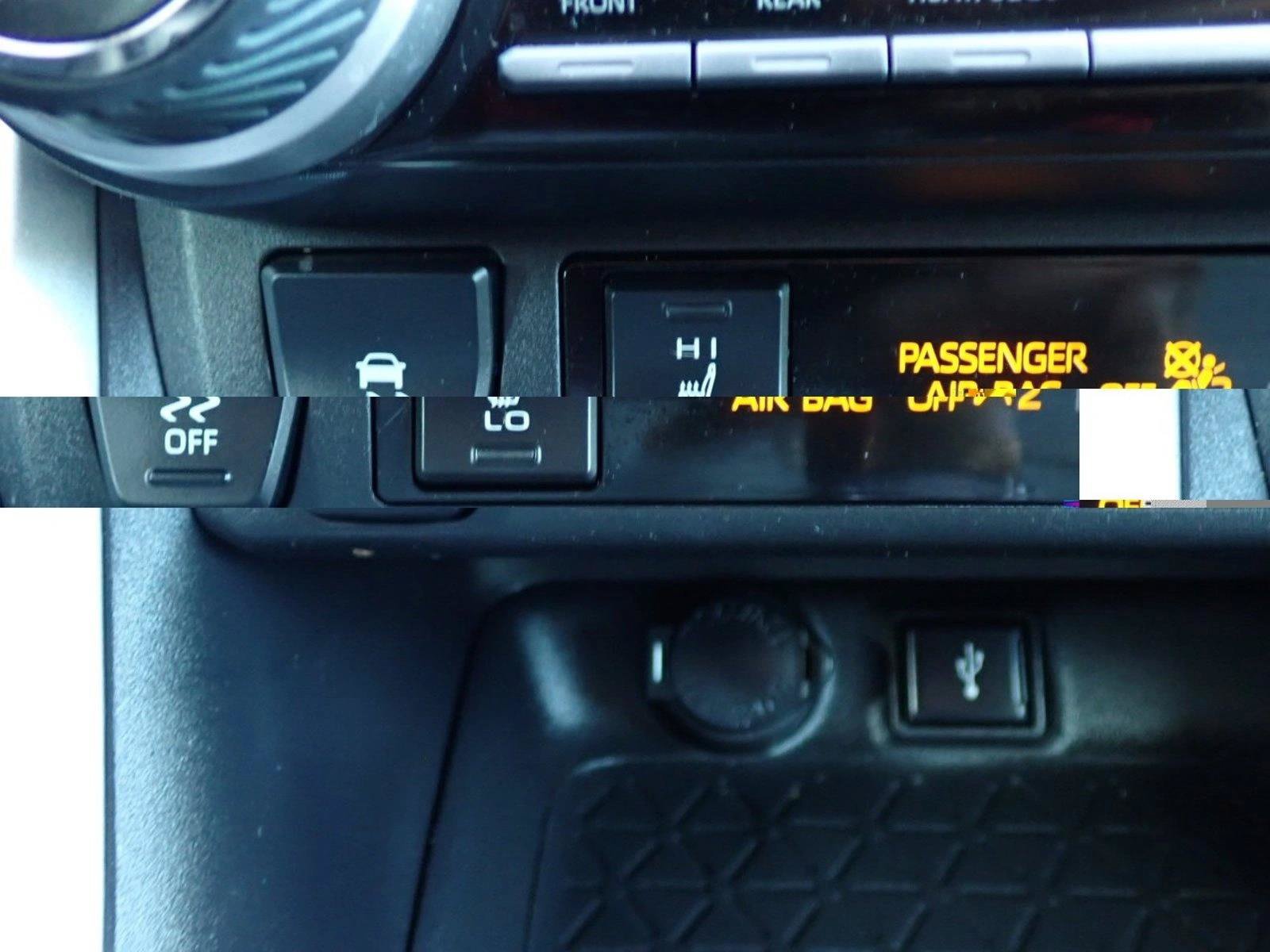 Certified 2021 Toyota RAV4 XLE Premium AWD/4WD image 22