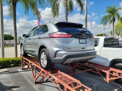 Used 2024 Ford Edge SEL image 3