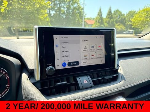 Used 2025 Toyota RAV4 XLE FWD image 17