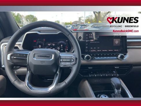 New 2026 GMC Canyon Denali w/ LPO, Denali Black Edition AWD/4WD image 16