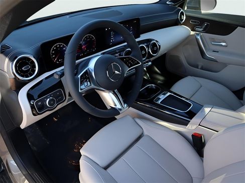 New 2026 Mercedes-Benz CLA 250 4MATIC image 29