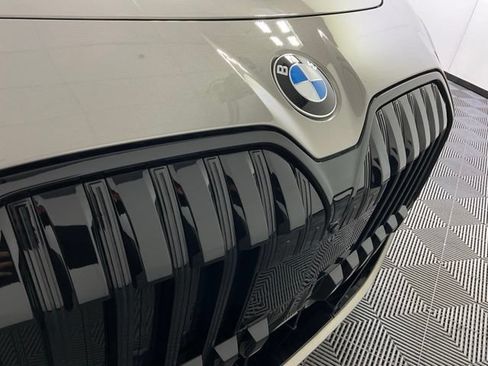 Certified 2023 BMW 760i xDrive AWD/4WD image 8