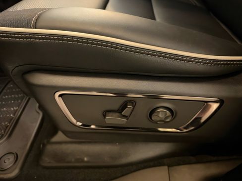 New 2026 RAM 1500 Limited AWD/4WD image 21