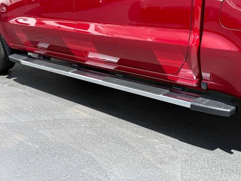 Used 2019 Chevrolet Silverado 1500 LTZ w/ LTZ Plus Package AWD/4WD image 11