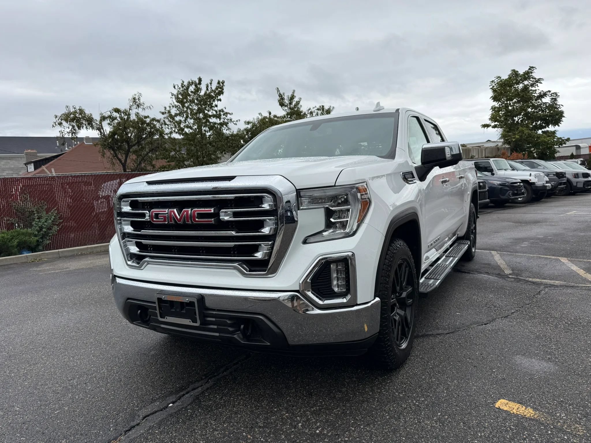 Used 2020 GMC Sierra 1500 SLT AWD/4WD image 1