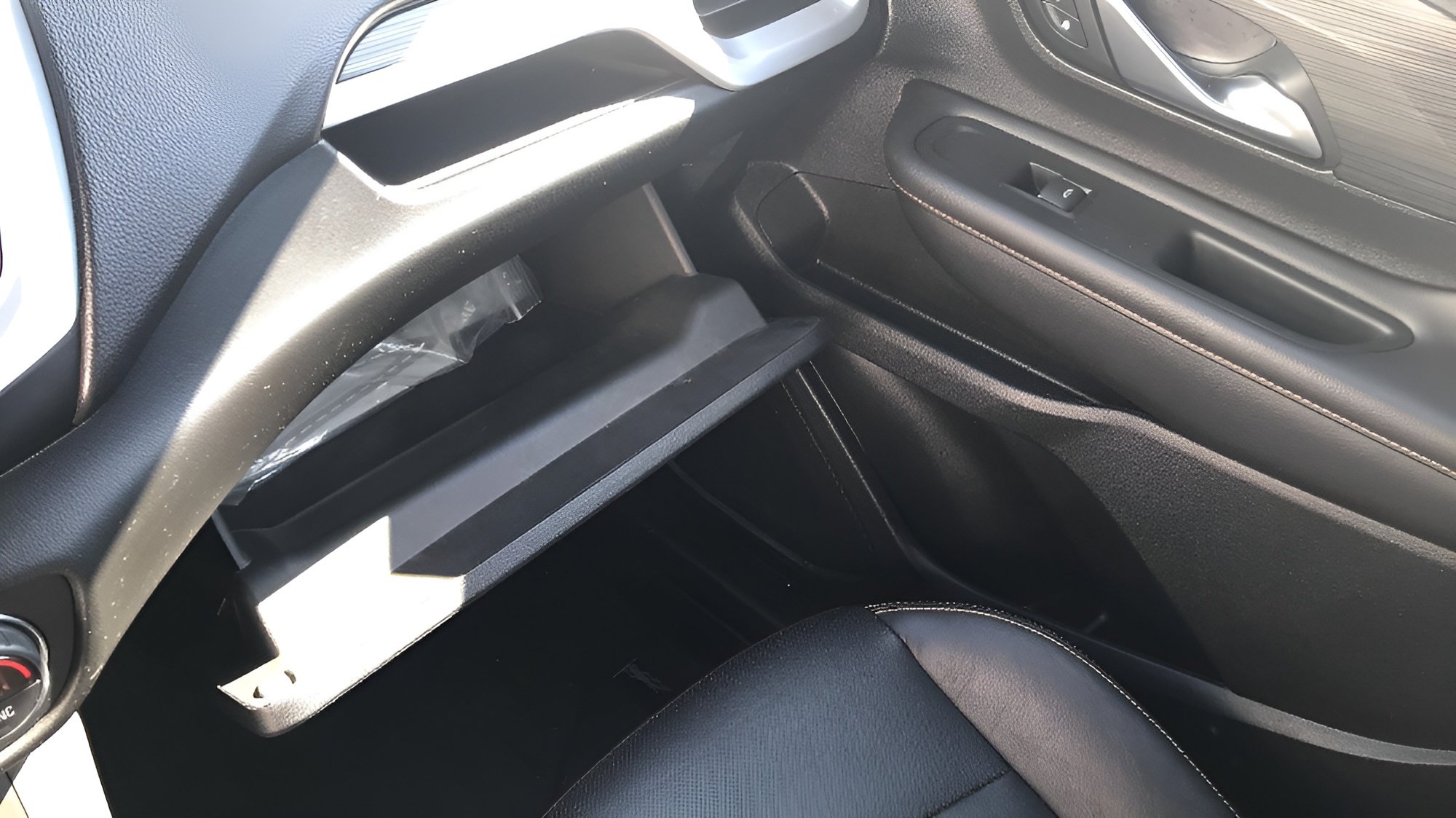 Used 2019 GMC Terrain SLT w/ Preferred Package FWD image 28