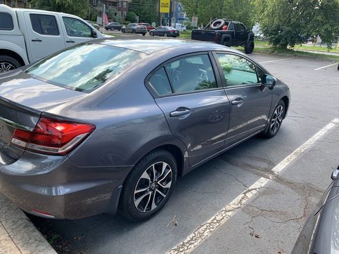Used 2015 Honda Civic EX image 4