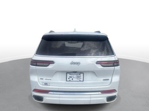 Used 2023 Jeep Grand Cherokee L Overland image 7