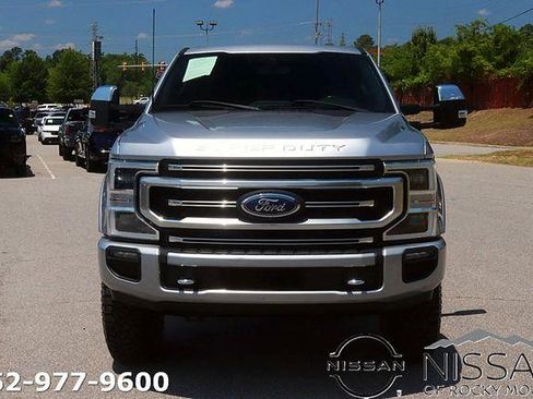 Used 2022 Ford F350 Platinum w/ Tremor Off-Road Package AWD/4WD image 2