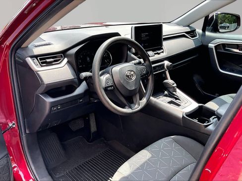 Certified 2023 Toyota RAV4 XLE w/ Convenience Package FWD image 18
