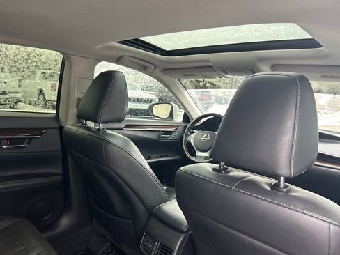Used 2015 Lexus ES 350 image 9