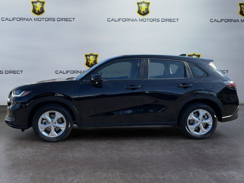 Used 2025 Honda HR-V LX image 8