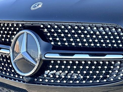 Certified 2022 Mercedes-Benz GLC 300 4MATIC image 4