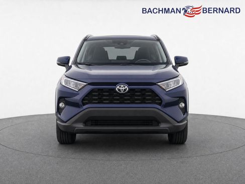 Used 2021 Toyota RAV4 XLE Premium AWD/4WD image 2