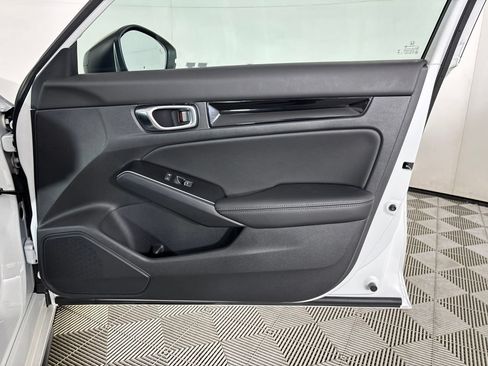 Used 2025 Honda Civic Sport Touring image 27