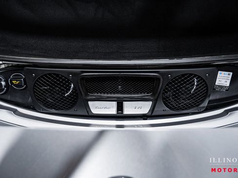 Used 2014 Porsche 911 Turbo image 34