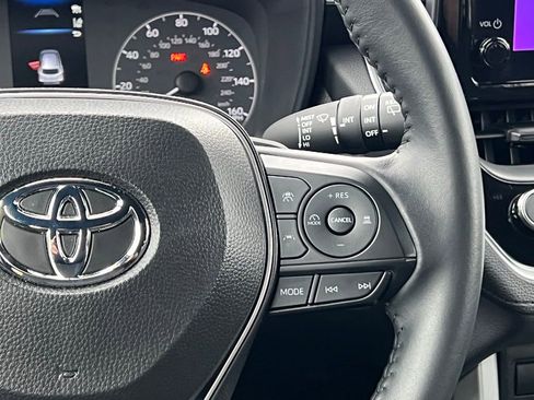 Certified 2024 Toyota Corolla Cross SE w/ Moonroof Package image 23