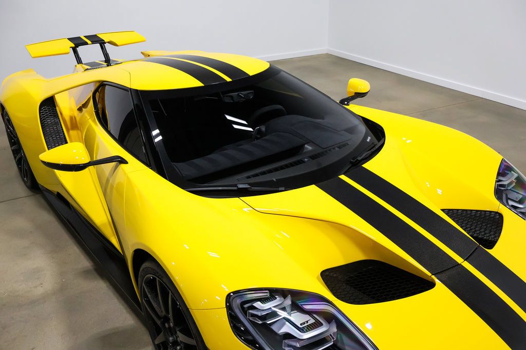 Used 2020 Ford GT Carbon Series RWD image 86