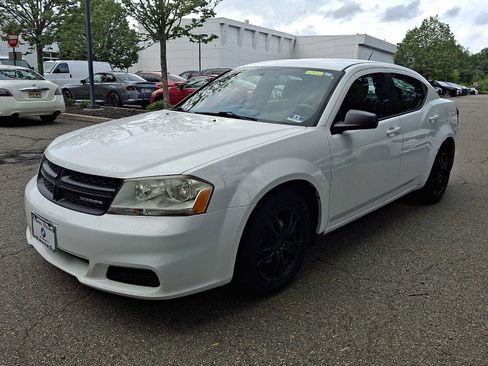 Used 2011 Dodge Avenger Express FWD image 3
