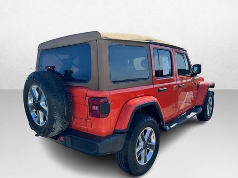 Used 2020 Jeep Wrangler Unlimited Sahara image 5