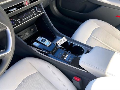 Certified 2023 Hyundai Sonata SEL image 17