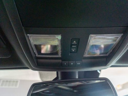 Used 2018 Dodge Challenger R/T Scat Pack image 25