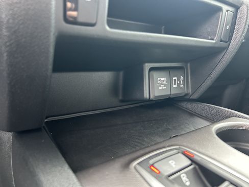 Used 2023 Honda Ridgeline RTL image 12