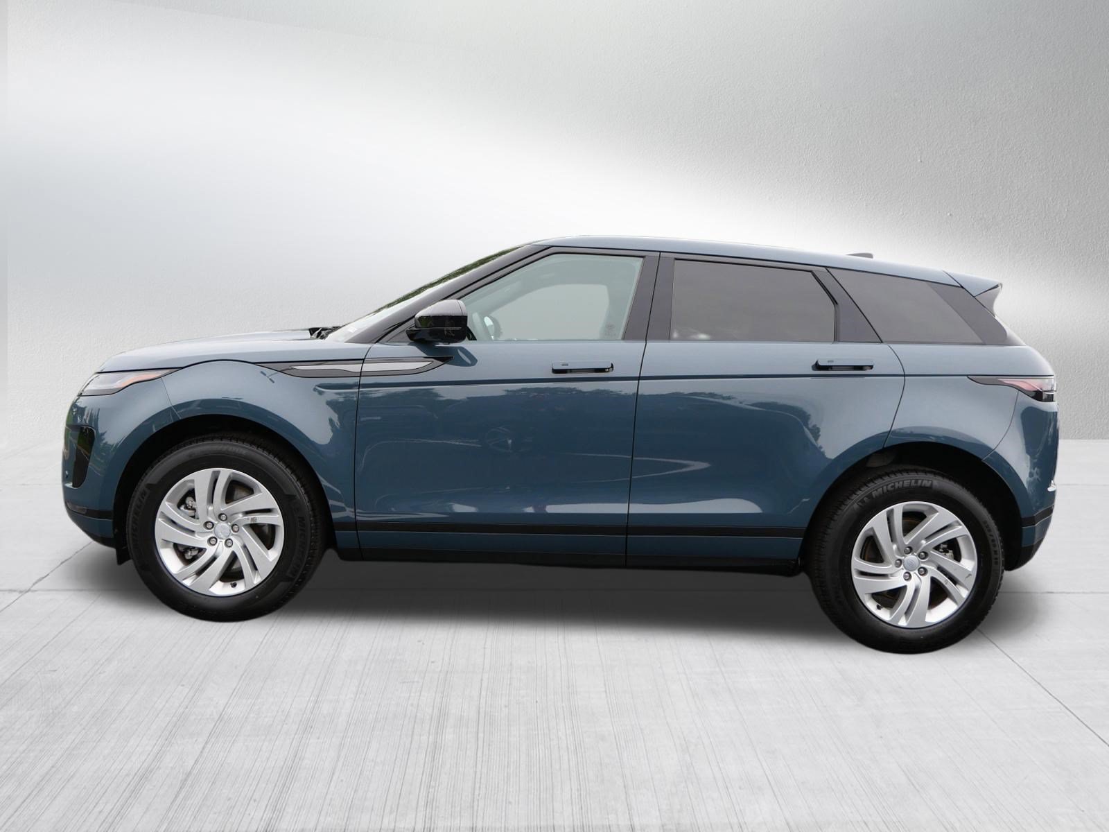 Used 2026 Land Rover Range Rover Evoque S AWD/4WD image 2