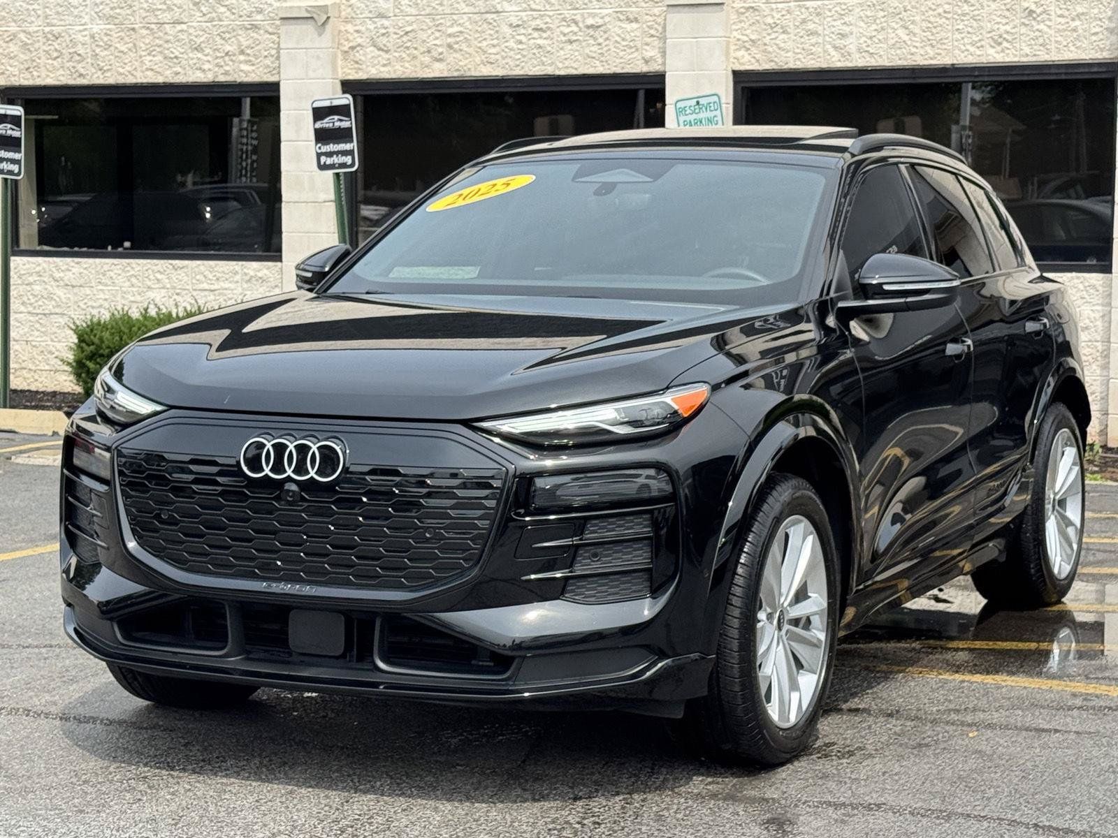 Used 2025 Audi Q6 e-tron Premium w/ Convenience Package RWD image 19