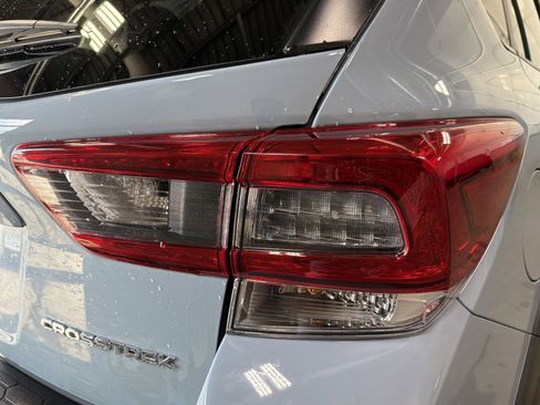 Certified 2021 Subaru Crosstrek 2.0i Premium w/ Moonroof Package image 12