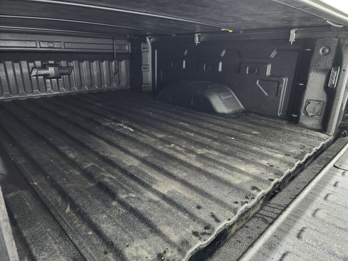 Used 2025 Chevrolet Silverado 2500 LT w/ Trail Boss Package image 5