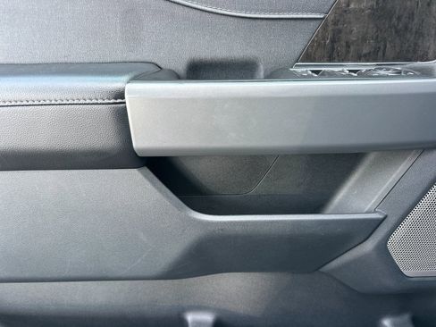 Used 2023 Ford F150 Lariat w/ Equipment Group 502A High image 11