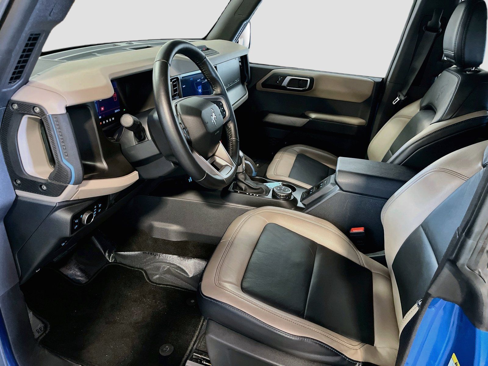 Used 2023 Ford Bronco Wildtrak AWD/4WD image 22